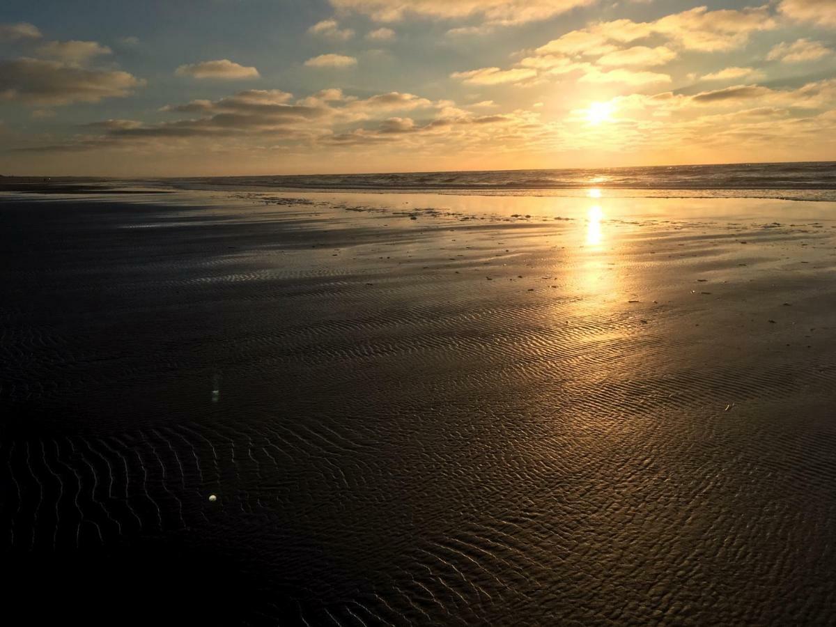 Naar Zee Op Ameland บูเริน ภายนอก รูปภาพ